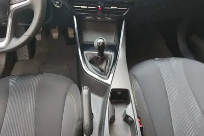 Roewe i5