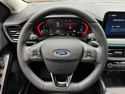 Ford Focus Active