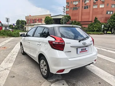 Toyota Yaris L