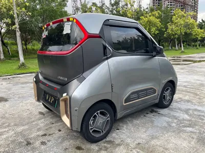 Baojun E200