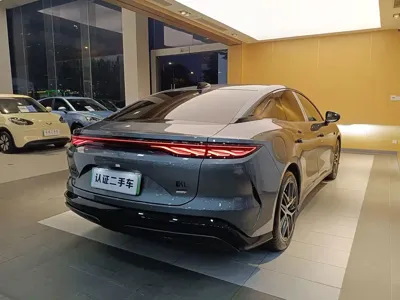 BYD 汉L