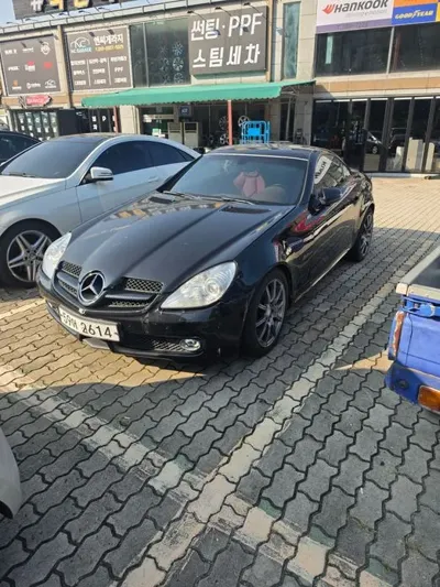 Mercedes-Benz SLK-Class