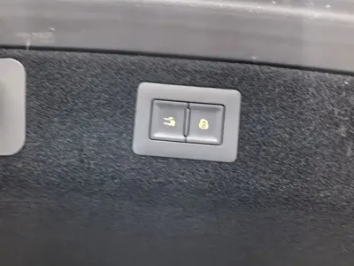 BYD 汉L