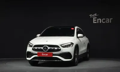 Mercedes-Benz GLA-Class
