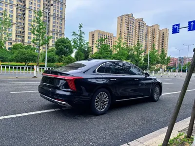 Hongqi Hongqi H5