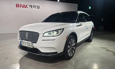 Lincoln Corsair