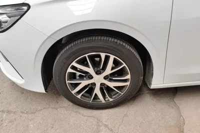 Geely Auto Emgrand