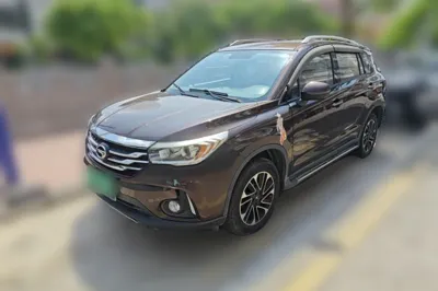 GAC Trumpchi GS4