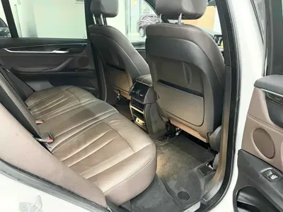 BMW X5 (Import)