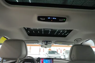 Roewe iMAX8