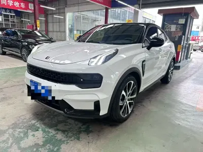 Lynk & Co 05