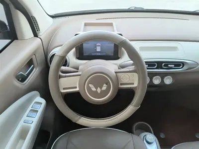 Wuling MINIEV