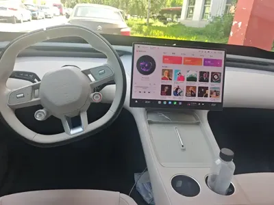 Xiaomi 小米YU7
