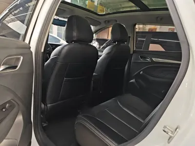 Roewe RX3