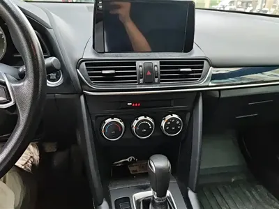 Mazda CX-4
