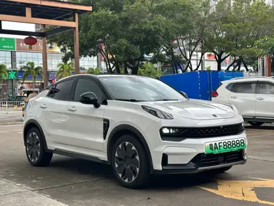 Lynk & Co 05 EM-P
