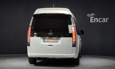 Hyundai Staria