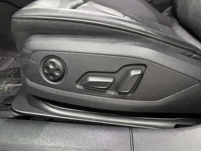 Audi A4 (Import)