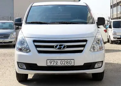 Hyundai Starex
