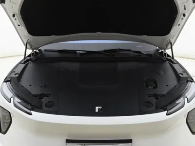 Nio EC6