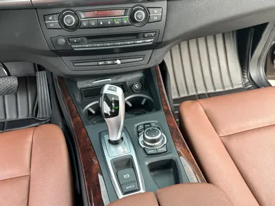 BMW X5 (Import)