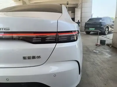 BYD Destroyer 05