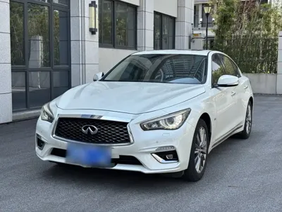 Infiniti Q50L