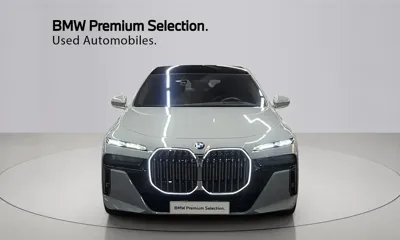 BMW 7-Series