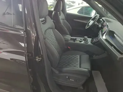 Audi Q6