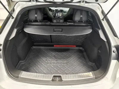 Lynk & Co 02 Hatchback
