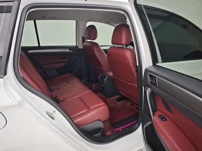 Volkswagen Golf Sportsvan