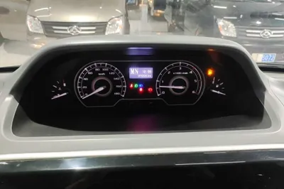 SAIC MAXUS Xintu V80