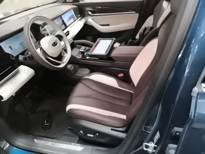 Geely Monjaro L