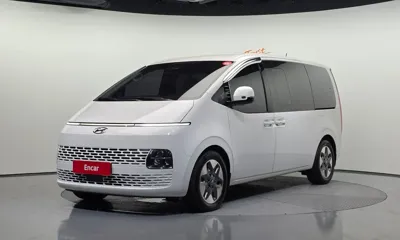 Hyundai Staria