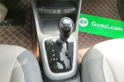 Kia Pegas