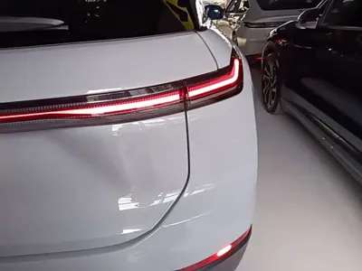 Nio ES7