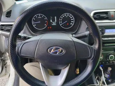 Hyundai Verna