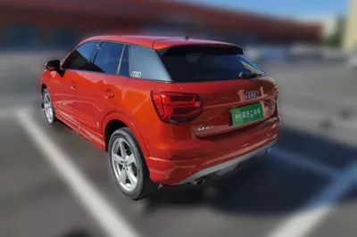 Audi Q2L