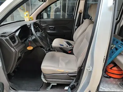 Wuling Hongguang V