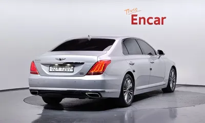 Genesis EQ900