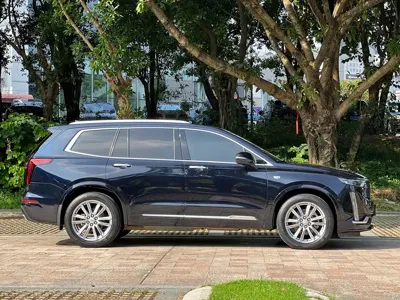 Cadillac XT6