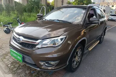 BYD S7