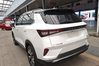 Wuling Asta