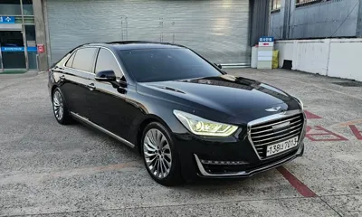 Genesis EQ900