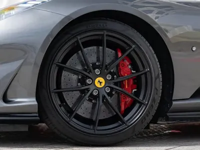 Ferrari 812