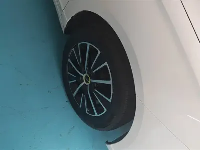 Roewe i5