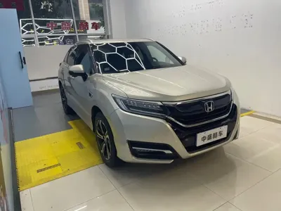 Honda UR-V