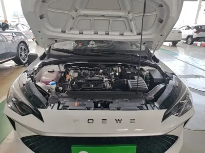 Roewe i5