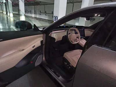 Xiaomi Auto YU7