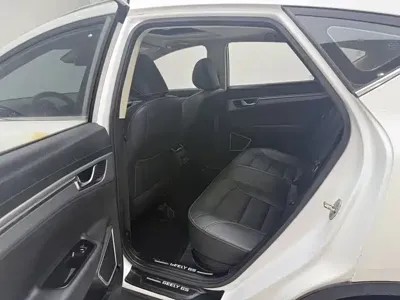 Geely Emgrand GS